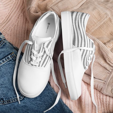 Women's Lace-Up