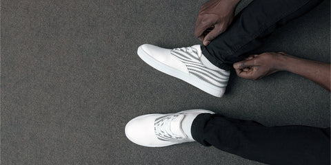 LACE-UP CANVAS SHOES