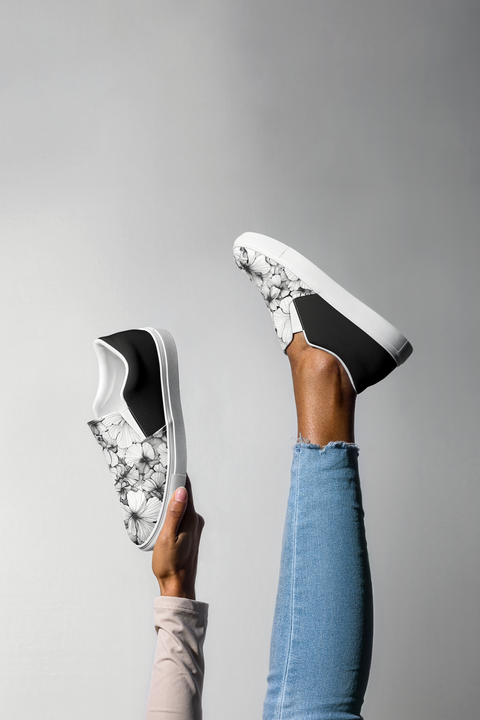 SLIP-ON CANVAS SHOES